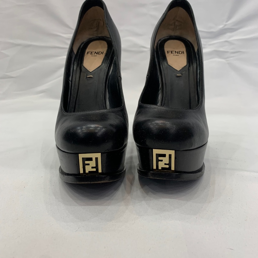 Fendi pumps